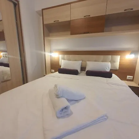 Garsoniera Matei Basarab 97 *